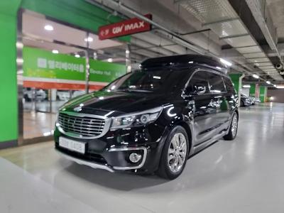 2016 Kia Carnival