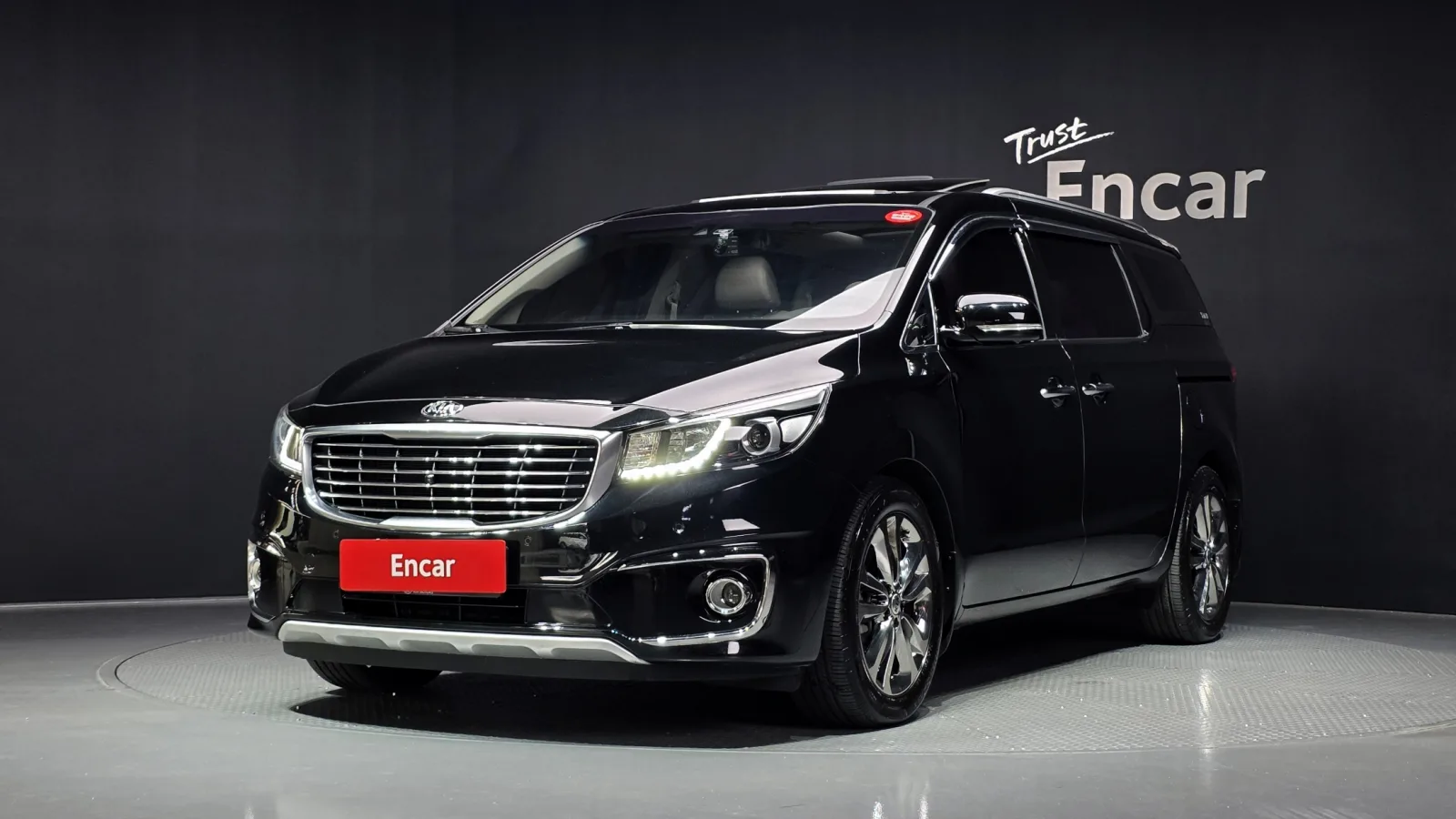 2017 Kia Carnival