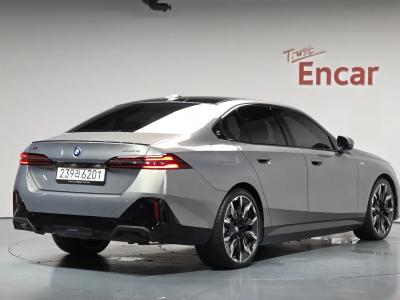 2025 BMW 5-Series
