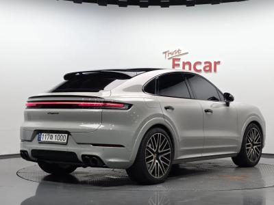 2024 Porsche Cayenne
