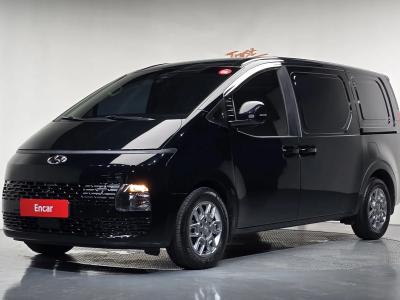 2022 Hyundai Staria