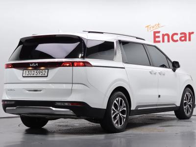 2023 Kia Carnival