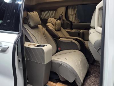 2023 Kia Carnival