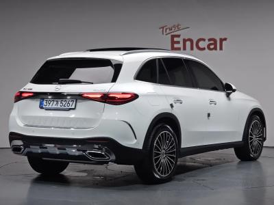 2026 Mercedes-Benz GLC-Class