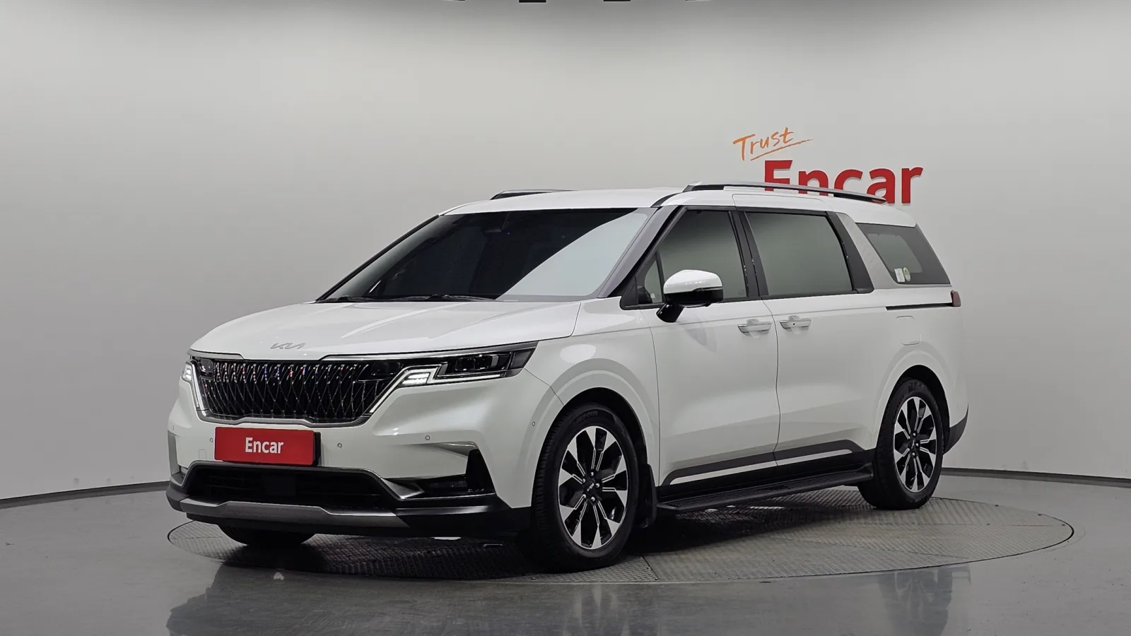 2023 Kia Carnival
