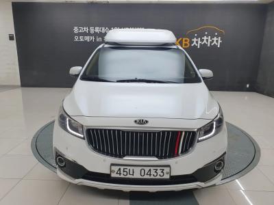 2016 Kia Carnival