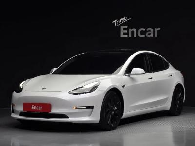 2020 Tesla Model 3