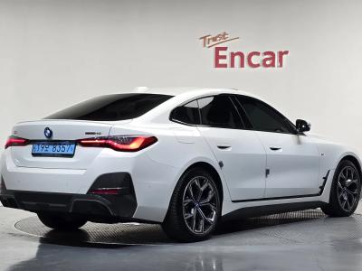 2023 BMW i4