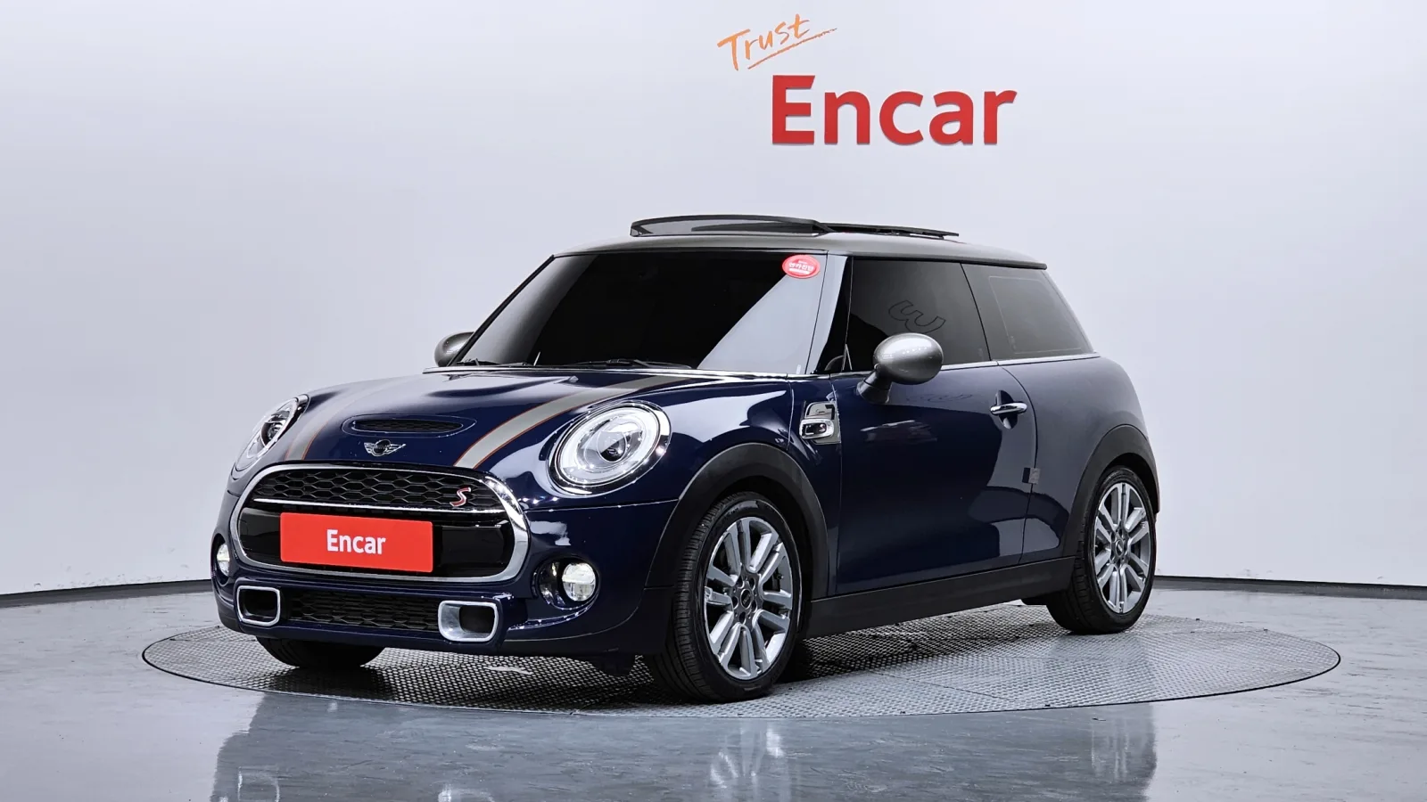 2017 MINI Cooper