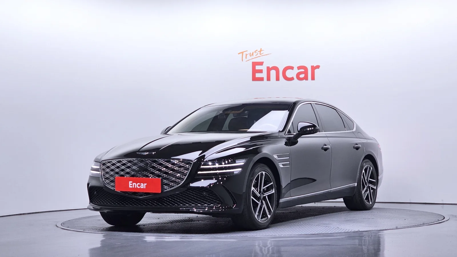2025 Genesis G80