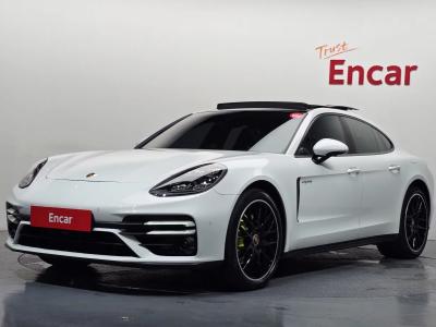 2021 Porsche Panamera