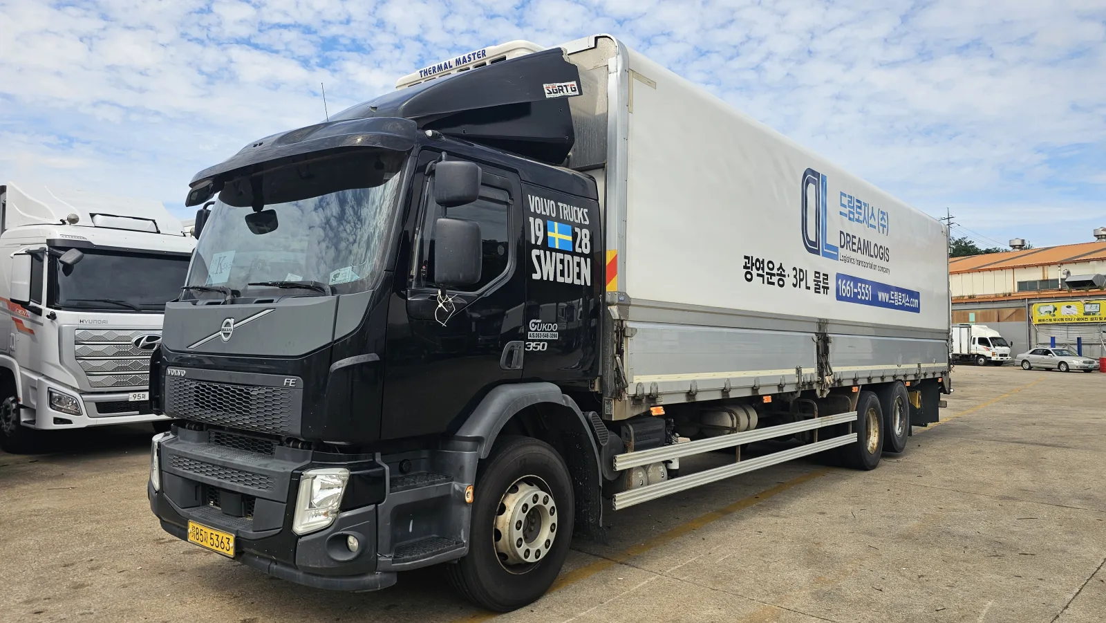 2021 Volvo CargoTruck