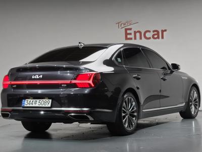 2022 Kia K9