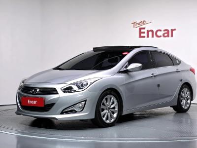 2012 Hyundai i40