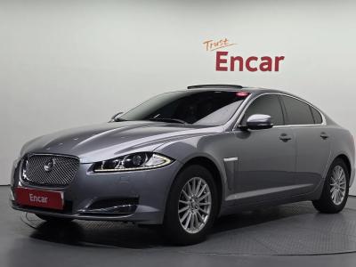 2013 Jaguar XF