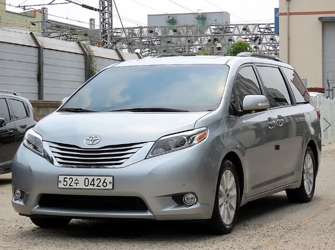 2016 Toyota Sienna