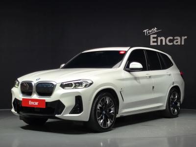 2023 BMW iX3