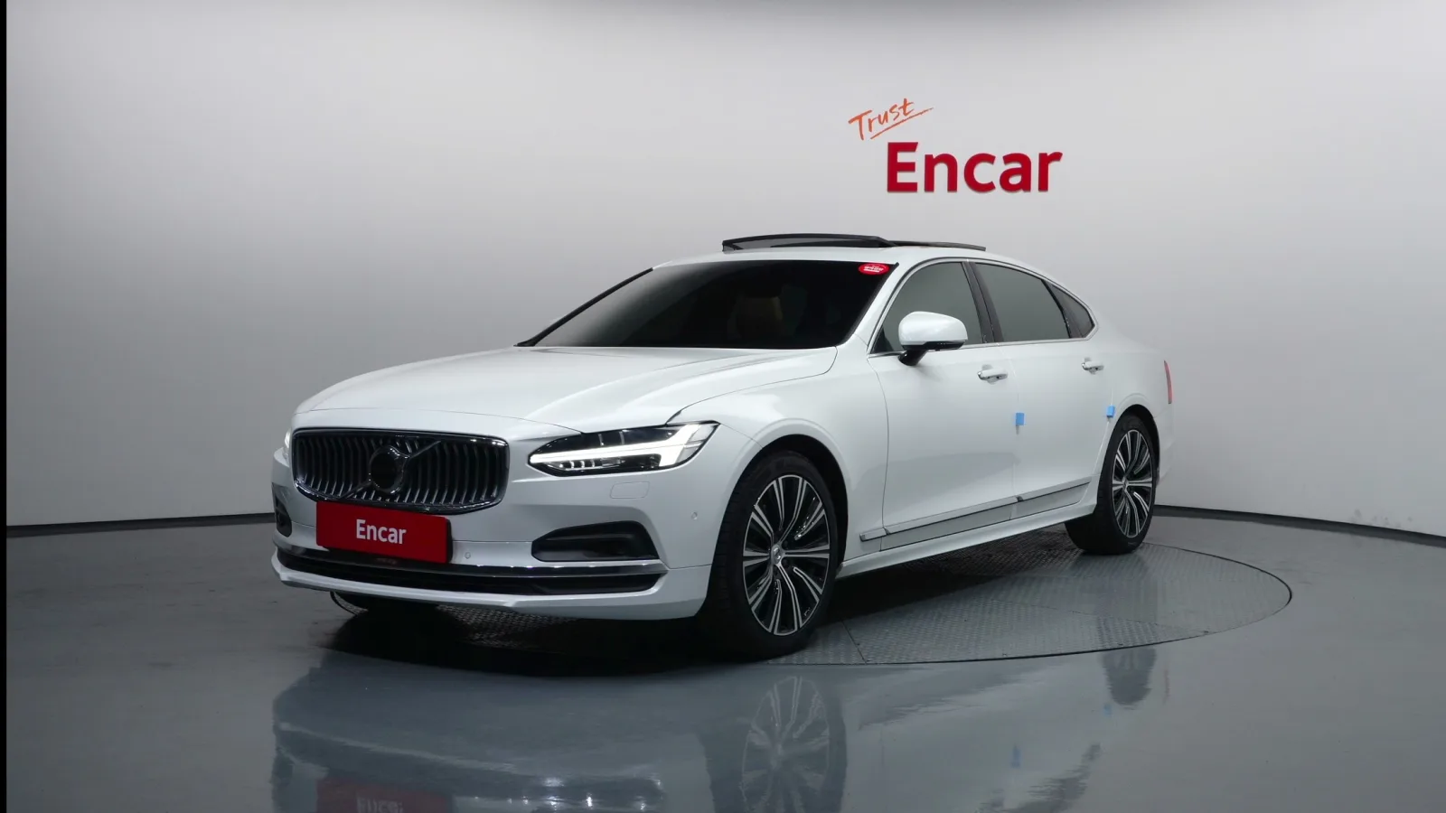 2021 Volvo S90