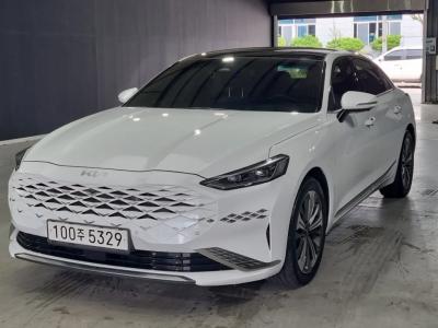 2022 Kia K8