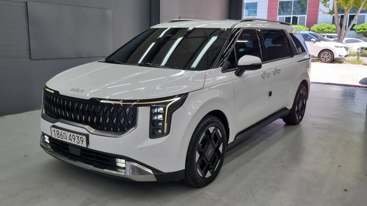2024 Kia Carnival