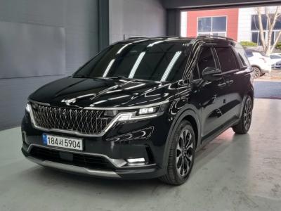 2023 Kia Carnival