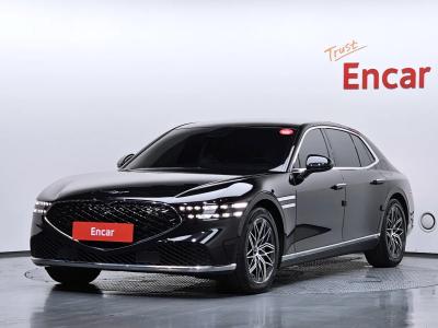 2022 Genesis G90