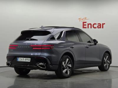 2025 Genesis GV70
