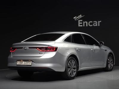 2017 Renault Korea SM6
