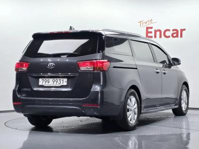 2018 Kia Carnival