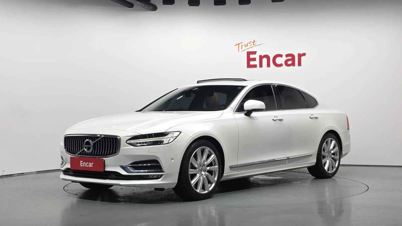 2020 Volvo S90