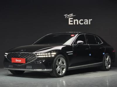 2022 Genesis G90