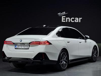 2025 BMW 5-Series