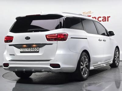 2019 Kia Carnival