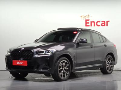 2022 BMW X4