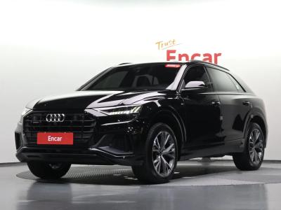 2022 Audi Q8
