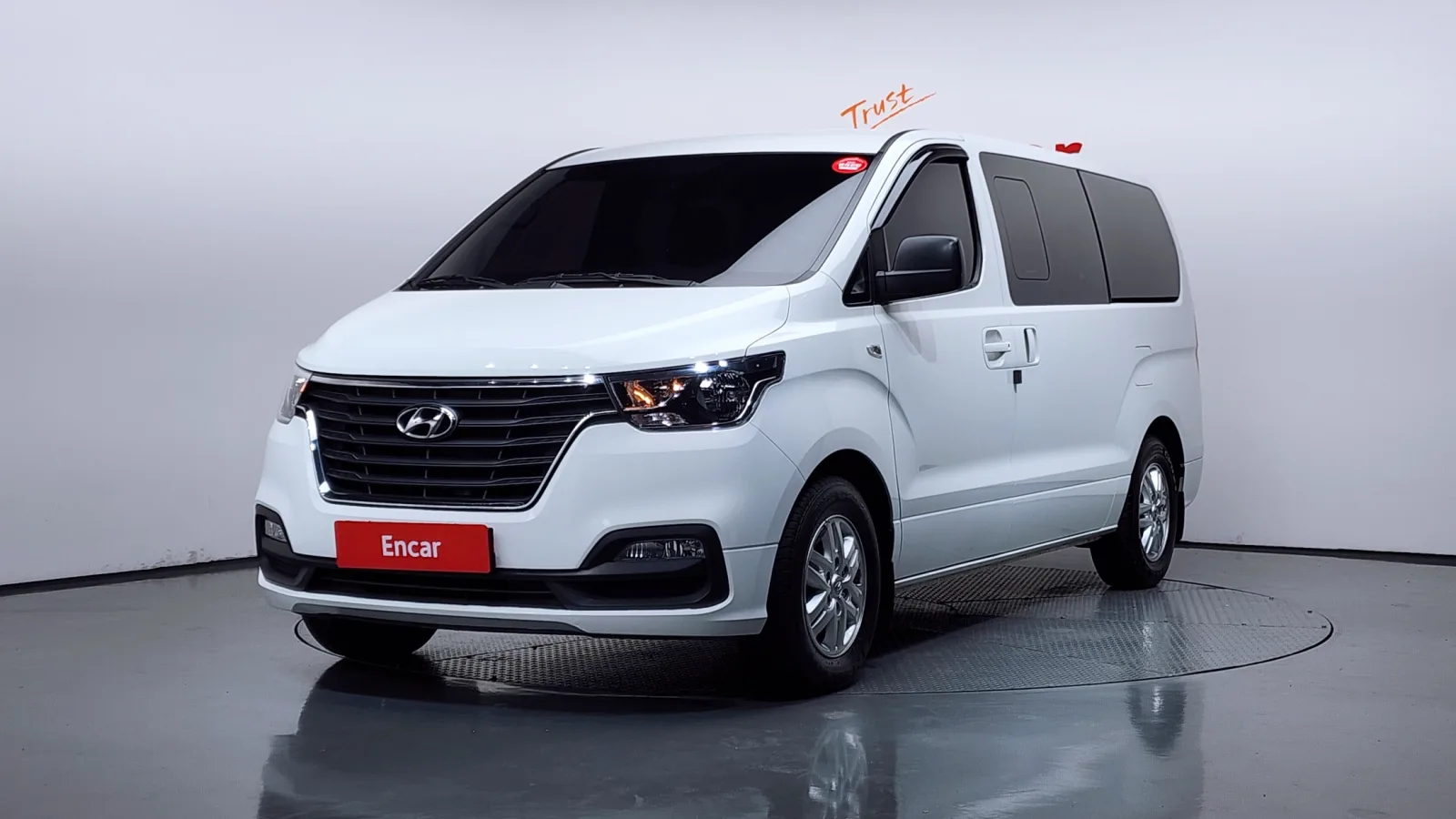 2021 Hyundai Starex