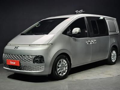 Hyundai Staria 2022