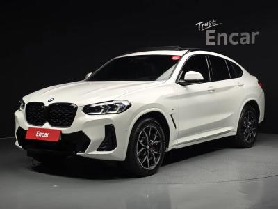 2022 BMW X4