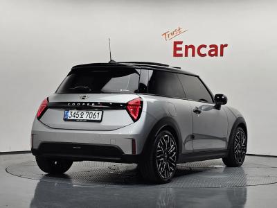 2025 MINI Cooper