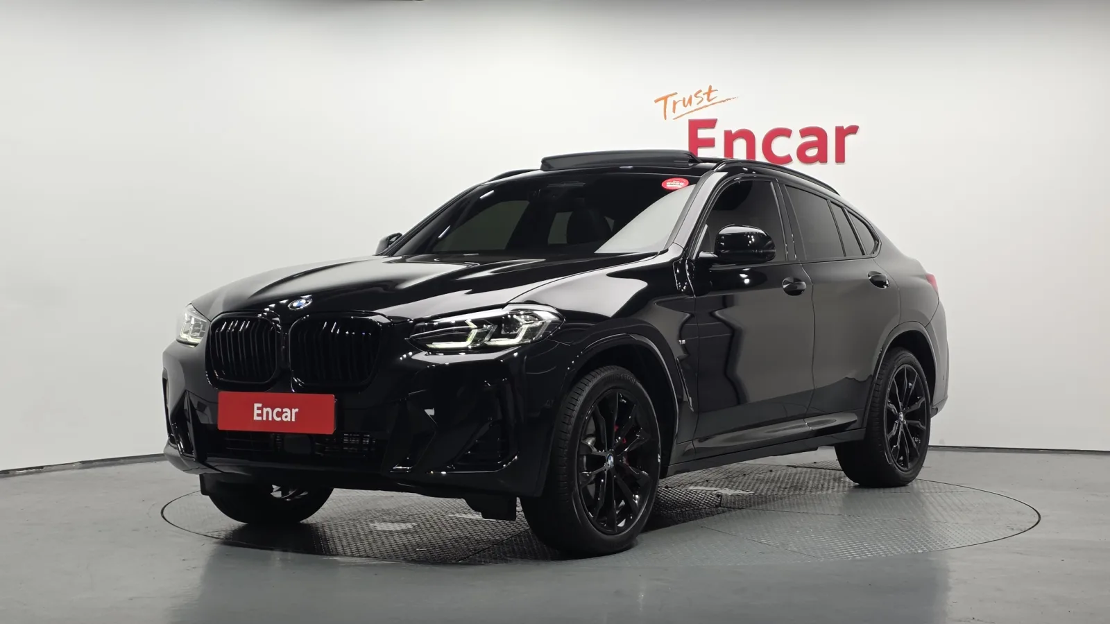2025 BMW X4
