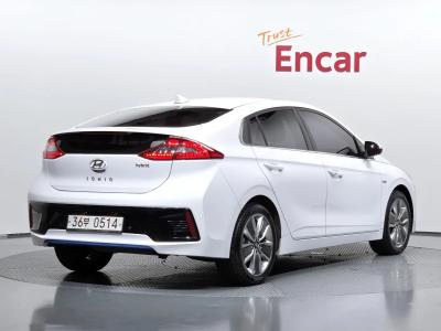 2016 Hyundai Ioniq