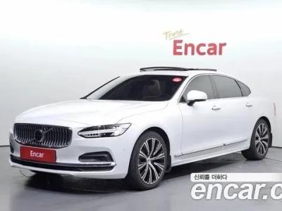 2023 Volvo S90