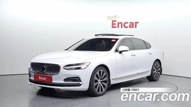 2023 Volvo S90