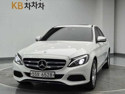 2016 Mercedes-Benz C-Class