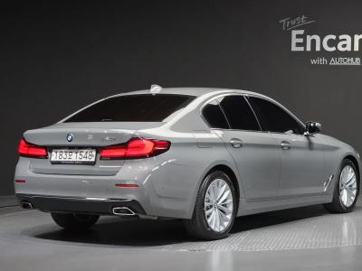 2022 BMW 5-Series