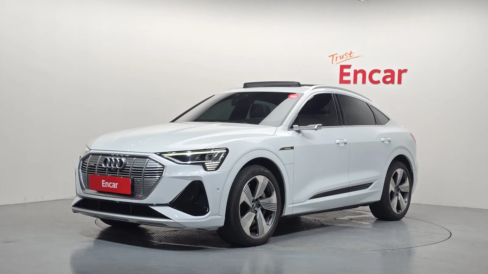 2021 Audi e-tron
