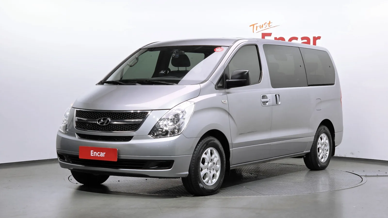 2013 Hyundai Starex