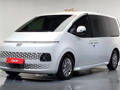 2023 Hyundai Staria