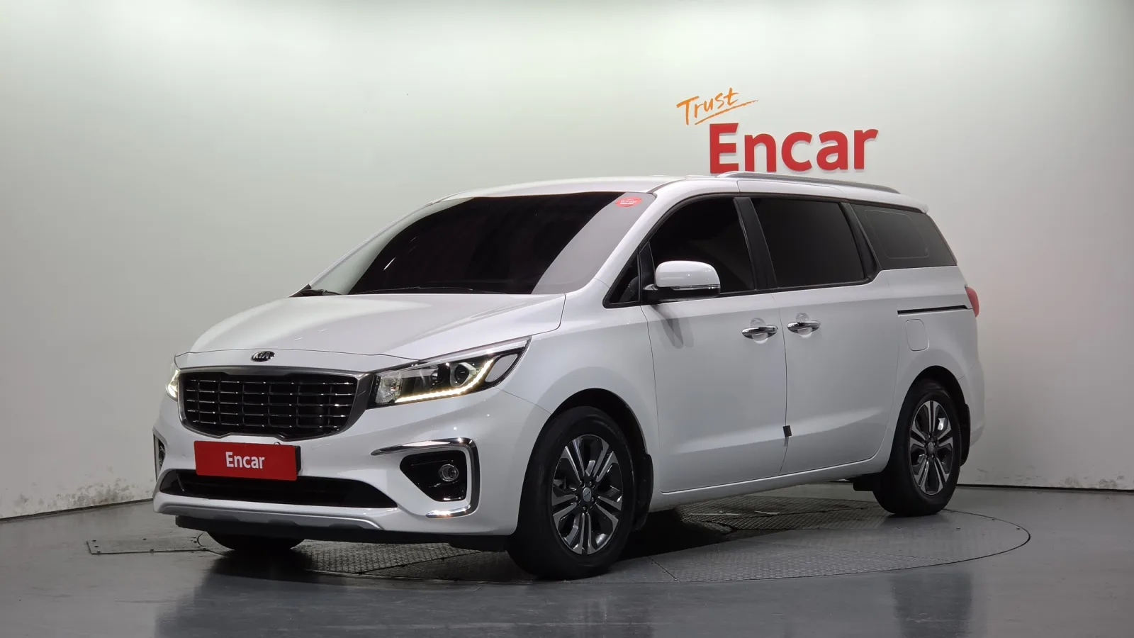 2020 Kia Carnival