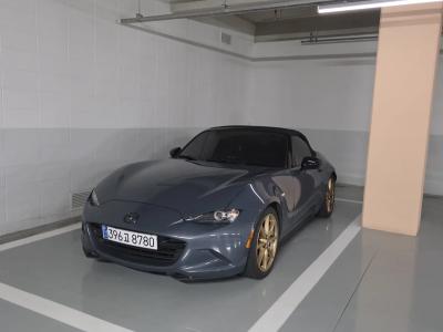 2020 Mazda MX-5 Miata